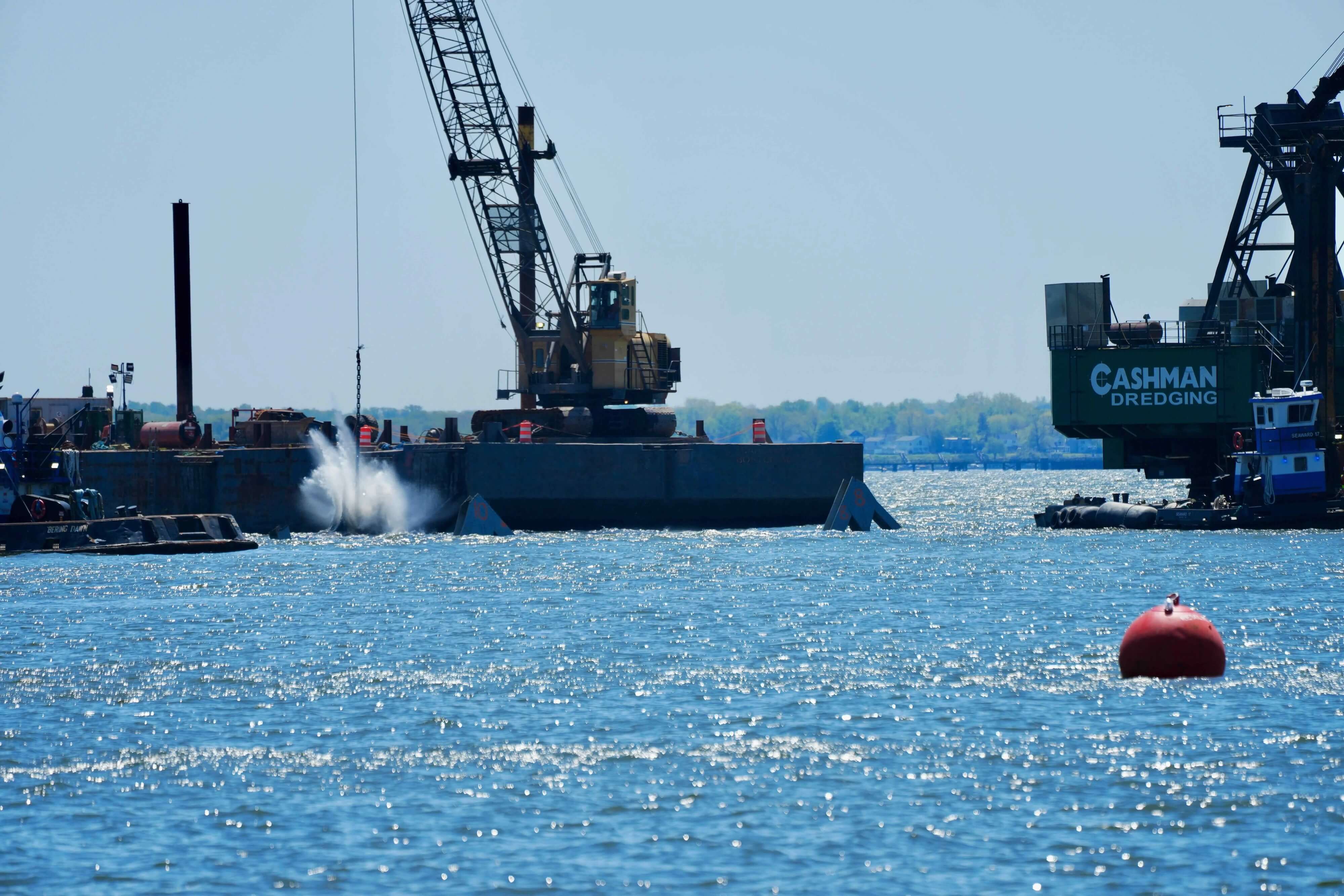 Baltimore bridge salvaging operations